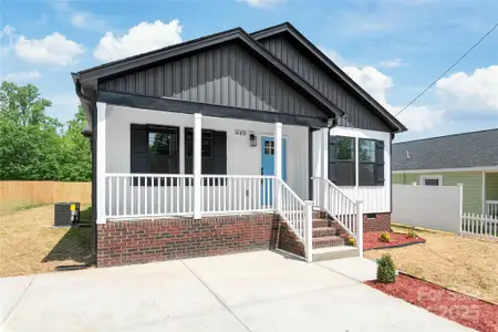 New construction Single-Family house 640 Central Dr Nw, Concord, NC 28027 null- photo 0