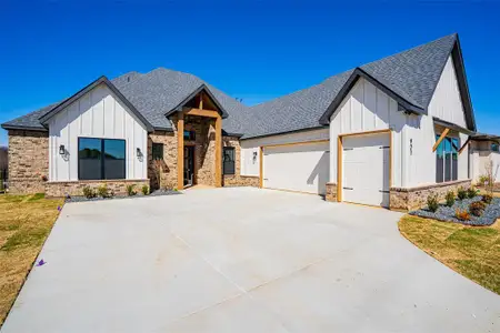 New construction Single-Family house 921 Bandon Dunes Dr, Fort Worth, TX 76028 - image