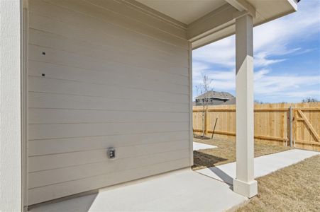 New construction Single-Family house 332 Witchhazel Wy, San Marcos, TX 78666 Envision- photo 16 16