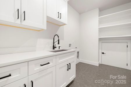 New construction Single-Family house 10517 S Hampton Dr, Charlotte, NC 28227 null- photo 13 13
