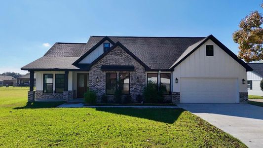 New construction Single-Family house 237 Crestview Dr, West Columbia, TX 77486 - image