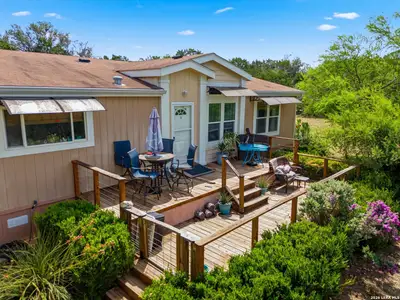 New construction Single-Family house 443 Oak Hills Rd, Bandera, TX 78063 - image