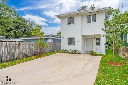 New construction Single-Family house 2778 Nw 44Th St, Miami, FL 33142 - image