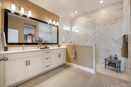 New construction Single-Family house 2715 Vistablue Ln, San Antonio, TX 78245 plan Veracruz - image