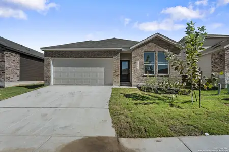 New construction Single-Family house 14847 Taradeau, San Antonio, TX 78254 plan Navarre - image