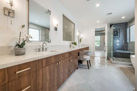 New construction Single-Family house 2329 Richton St, Houston, TX 77098 - image 15
