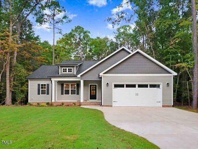 New construction Single-Family house 652 Shawnee Drive, Louisburg, NC 27549 - photo 0