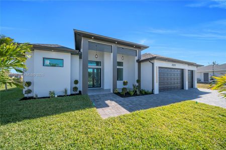 New construction Single-Family house 2221 5Th Pl, Cape Coral, FL 33991 - image