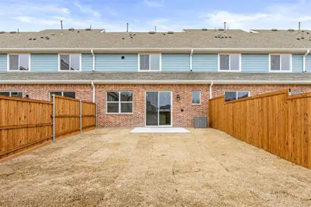 New construction Townhouse house 725 Tower Rd, Wylie, TX 75098 - image 2