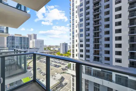 New construction Condo house 11 Ne 6Th St, Unit 1611, Miami, FL 33132 - image