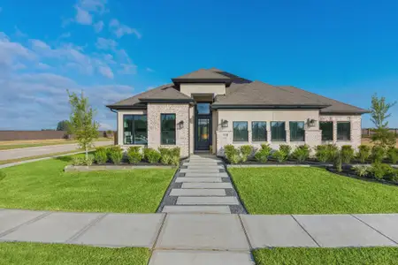 New construction Single-Family house 13214 Wood Leaf Park, Tomball, TX 77375 plan Lauren - image