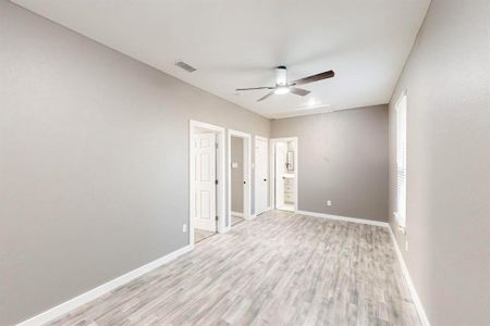 New construction Single-Family house 805 Fletcher St, Gainesville, TX 76240 null- photo 25 25