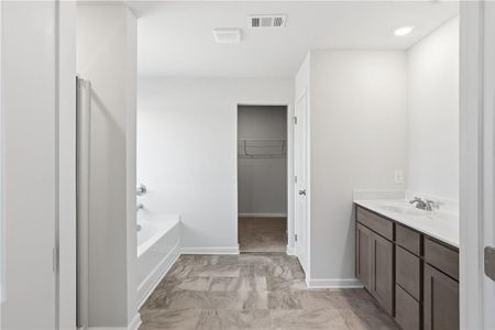 New construction Single-Family house 110 Hampton Hollow Dr, Jefferson, GA 30549 - image 8