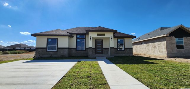 New construction Single-Family house 3132 Jacob Dr, Eagle Pass, TX 78852 - image