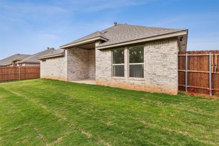 New construction Single-Family house 728 Jameson, Springtown, TX 76082 - photo 8 8