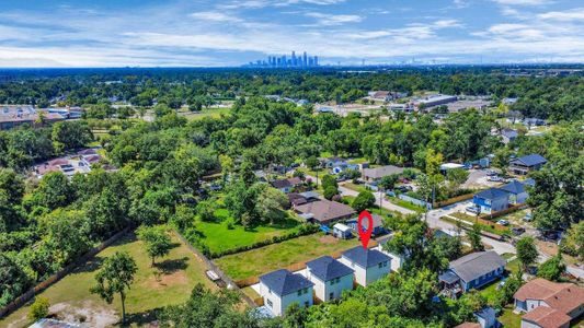 New construction Single-Family house 7312 Wileyvale Dr, Unit B, Houston, TX 77016 - image 17