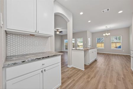 New construction Single-Family house 513 Emerald Thicket Ln, Houston, TX 77336 - image 10