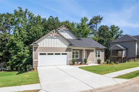 New construction Single-Family house 301 Retreat Wy, Carrollton, GA 30116 - image