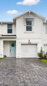 New construction Townhouse house 5696 Se Edgewater Cir, Stuart, FL 34997 - image