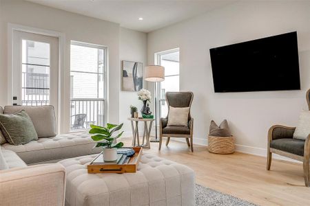 New construction Townhouse house 125 Vista Ln, Arlington, TX 76013 - image 4