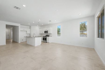 New construction Single-Family house 22358 W Irma Ln, Surprise, AZ 85387 plan 3503 - image 10