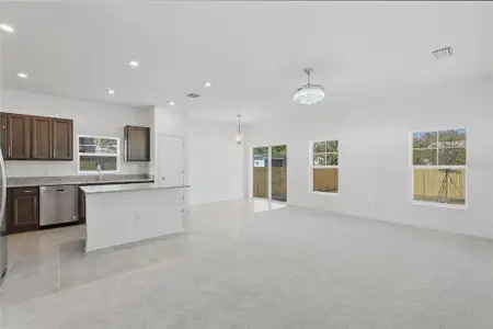 New construction Single-Family house 3033 54Th Ave N, St. Petersburg, FL 33714 - image 13