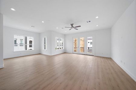 New construction Single-Family house 11105 Savannah Woods Lane, Houston, TX 77043 - photo 3 3