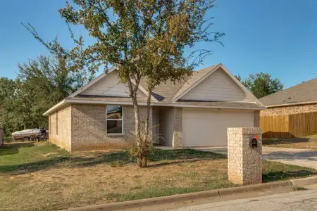 New construction Single-Family house 1517 Jacqueline Ln, Graham, TX 76450 - image