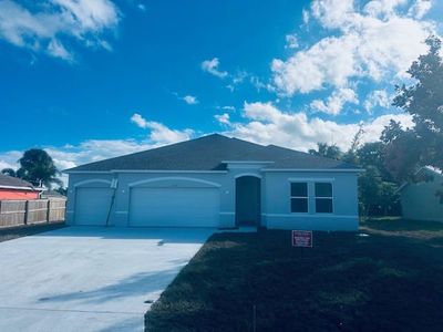 New construction Single-Family house 1070 Sw Versailles Ave, Port St. Lucie, FL 34952 plan The Huntington - image