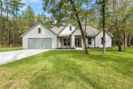 New construction Single-Family house 11193 Wildwood Ln, Plantersville, TX 77363 null- photo 0