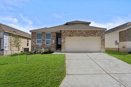 New construction Single-Family house 1333 Cargo Trl, New Braunfels, TX 78130 plan Cumberland - image