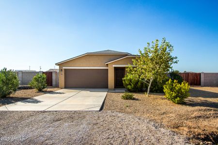 New construction Single-Family house 3540 N Mateo Dr, Eloy, AZ 85131 - image