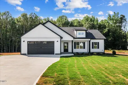 New construction Single-Family house 1877 S Big Woods Rd, Spring Hope, NC 27882 - image