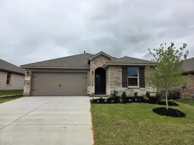 New construction Single-Family house 1914 Cherokee Ln, Cleburne, TX 76033 plan Easton - image