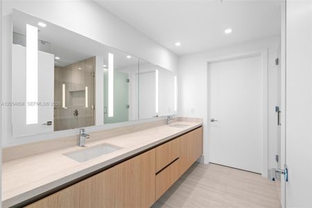 New construction Condo house 2411 Laguna Cir, Unit 1604, Miami, FL 33181 - image 17