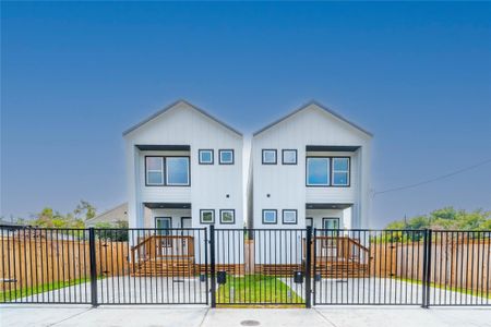 New construction Single-Family house 3212 Retta St, Houston, TX 77026 - image