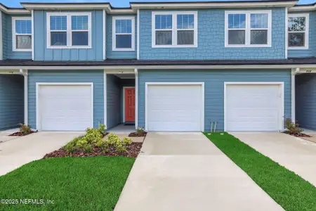 New construction Townhouse house 714 Sailor Grove Ln, Jacksonville, FL 32221 - image