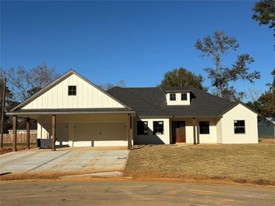 New construction Single-Family house 111 Bluegill Dr, Shepherd, TX 77371 - photo 0