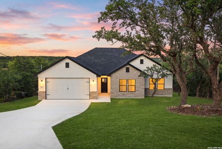 New construction Single-Family house 1111 Rocky Ridge Lp, Canyon Lake, TX 78133 - image