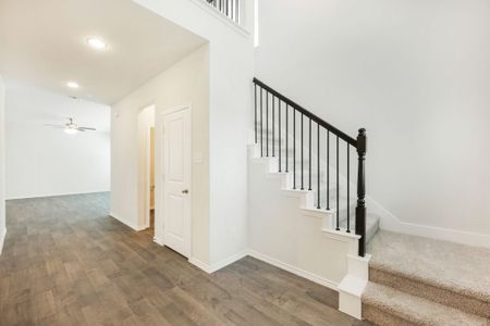 New construction Single-Family house 3904 Hometown Blvd, Heartland, TX 75126 plan Lockhart - image 17