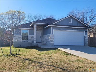 New construction Single-Family house 112 Preslar Ave, Florence, TX 76527 - photo 0