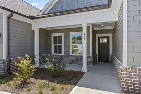 New construction Single-Family house 111 Nannies Cir, Williamston, SC 29697 plan (SC)Everett A.1 3 Front Entry - image 3