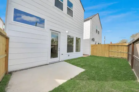 New construction Single-Family house 3005 Ocean Cay Dr, Houston, TX 77047 - image 4