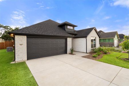 New construction Single-Family house 707 Escovedo Dr, Italy, TX 76651 - image