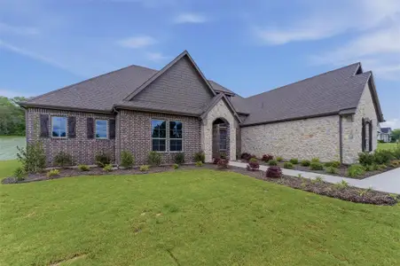 New construction Single-Family house 528 Lantana Dr, Weatherford, TX 76082 - image