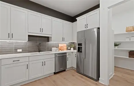 New construction Single-Family house 4920 Wayt Farm Overlook, Cumming, GA 30040 - image 12