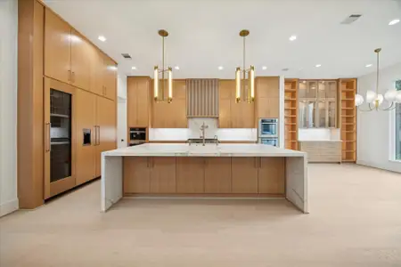 New construction Single-Family house 2118 Westgate Dr, Houston, TX 77019 - image 17