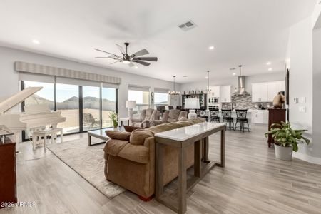 New construction Single-Family house 667 W Patrick Pl, San Tan Valley, AZ 85143 - image 14
