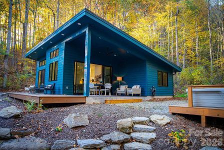 New construction Single-Family house 808 Mountain Cove Rd, Hendersonville, NC 28792 - image