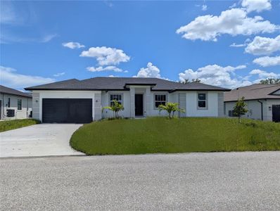 New construction Single-Family house 14149 Whittier Ln, Port Charlotte, FL 33981 - image